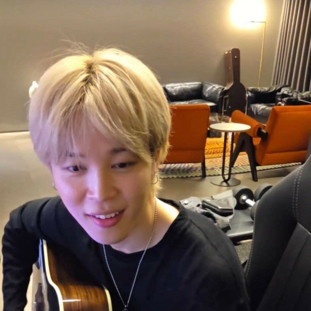 Latest photo of Jimin (BTS)