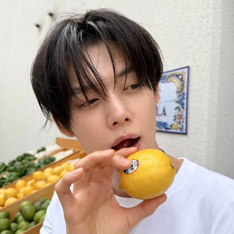 Latest photo of Yeonjun (TOMORROW X TOGETHER)