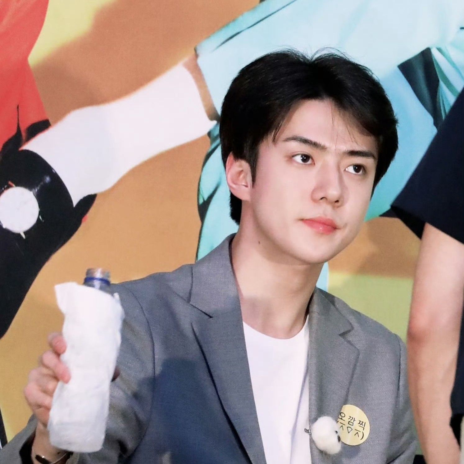 세훈 (EXO)의 비하인드 컷