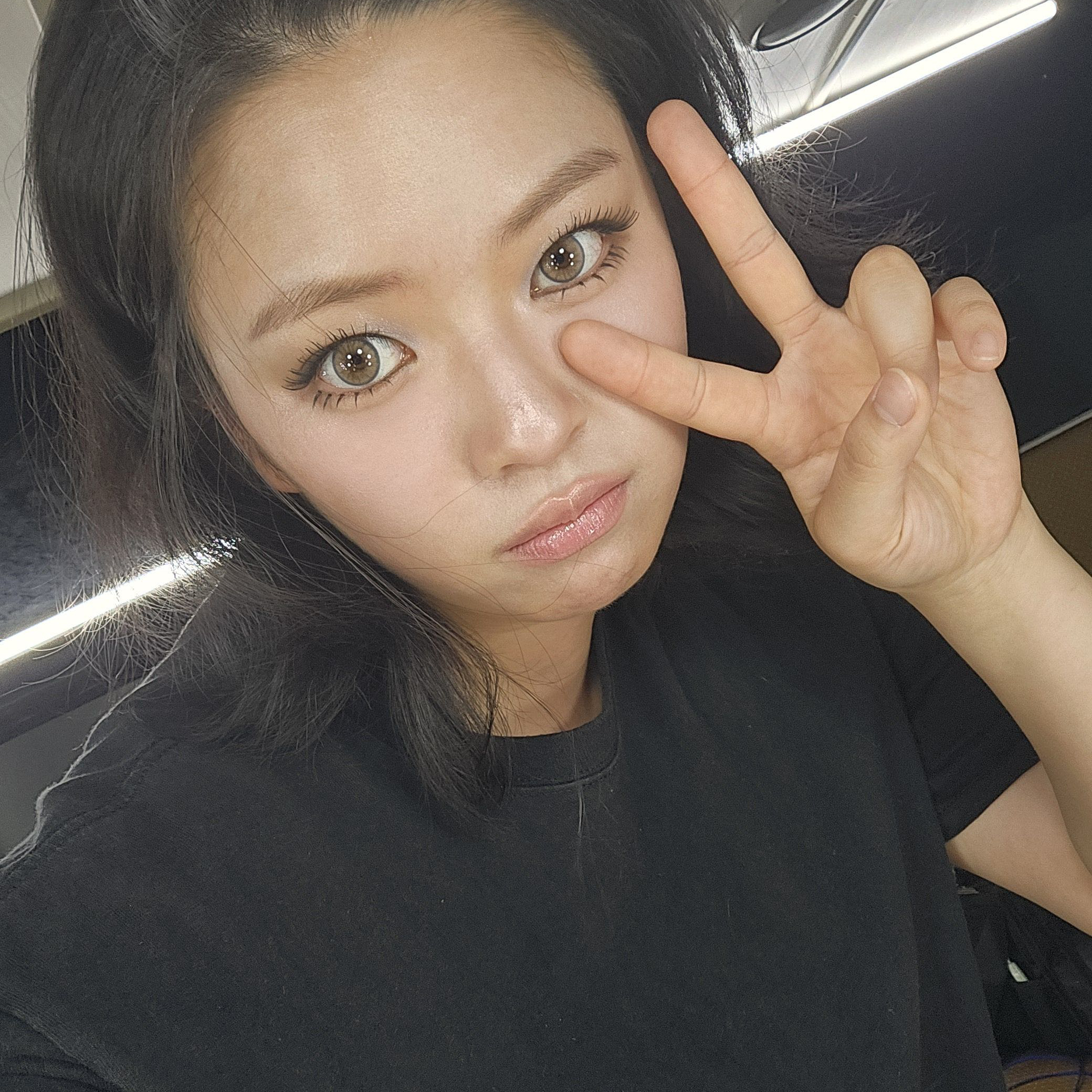 Behind-the-scenes cut of TWICE