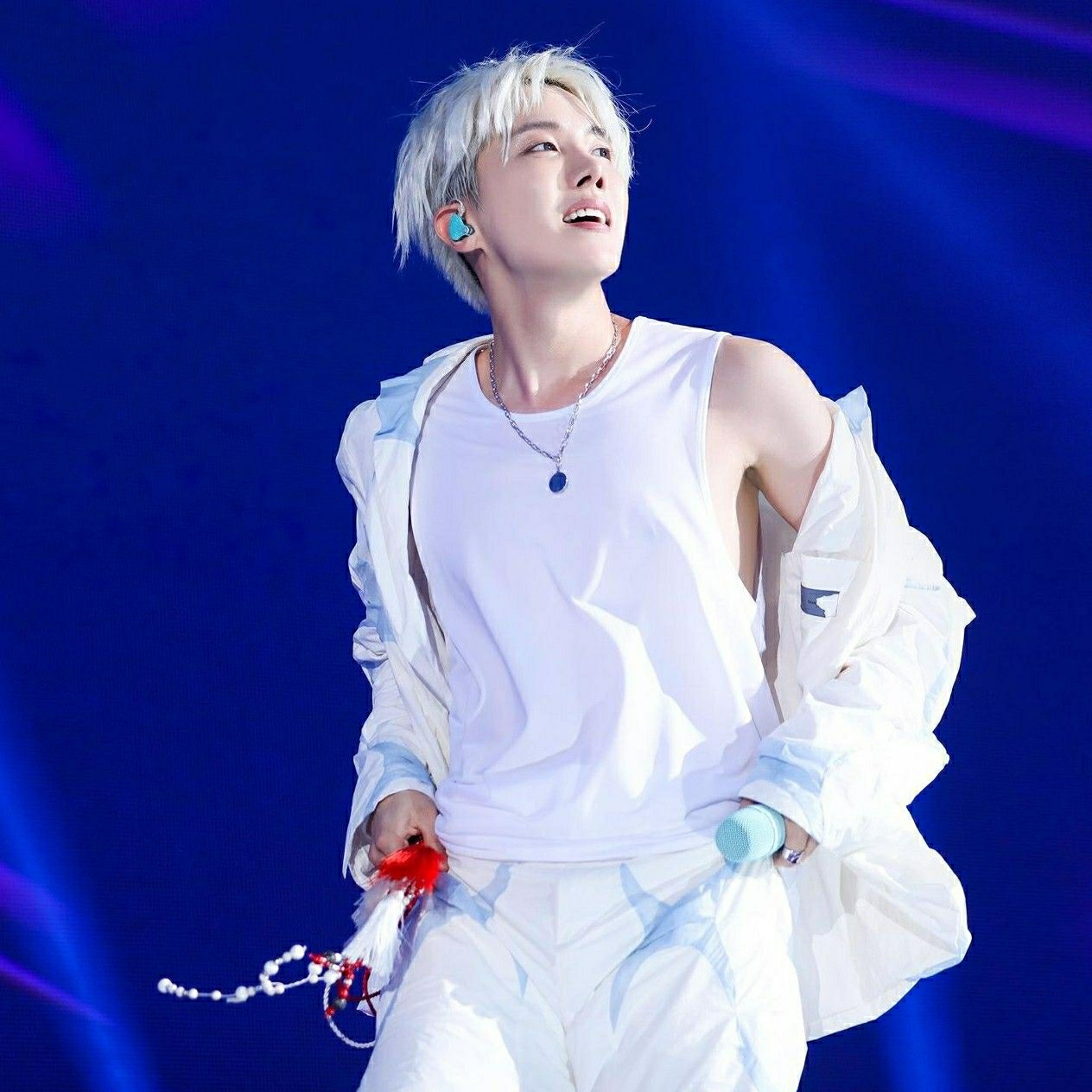 Momen yang diabadikan oleh penggemar BTS