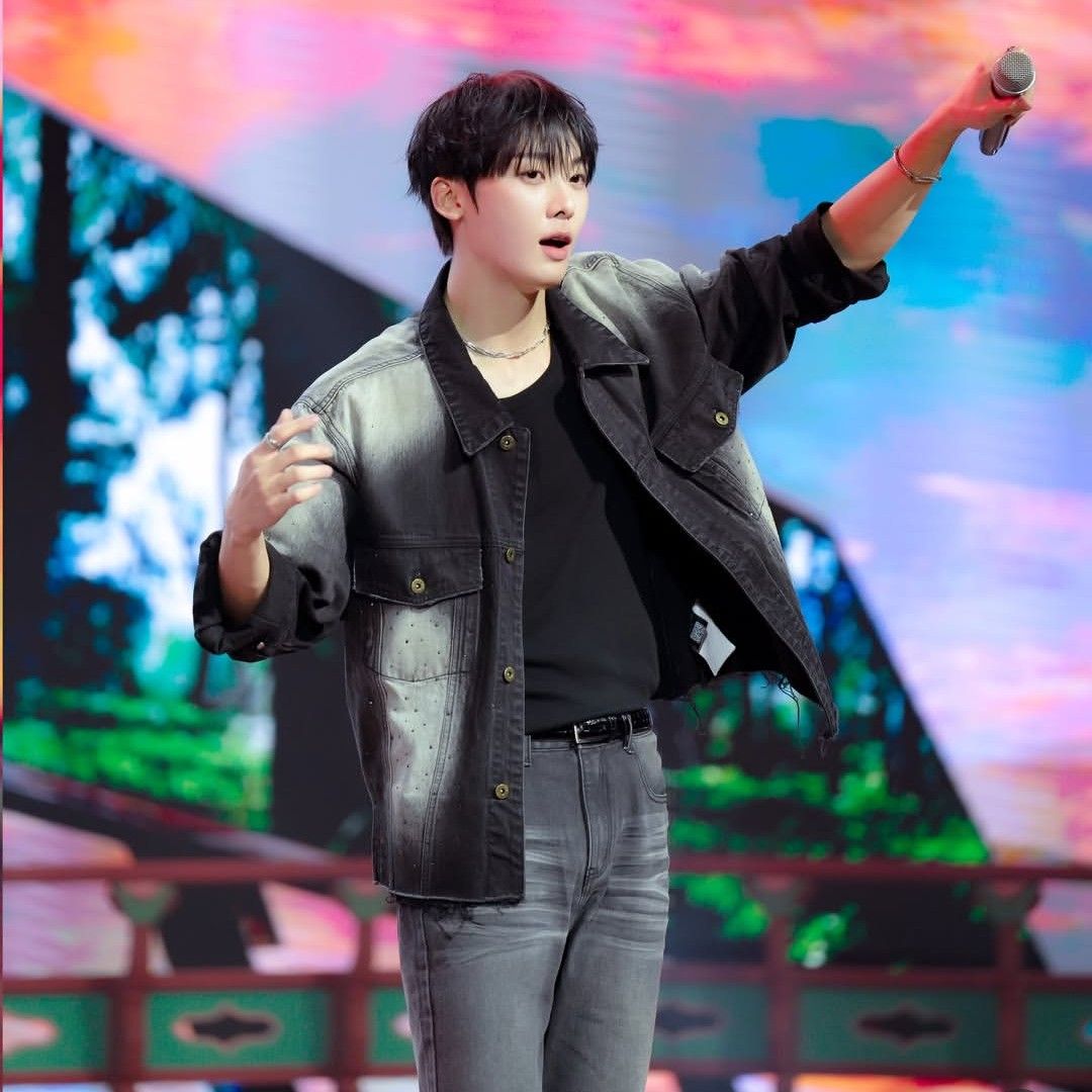 Recent activity shot of MJ (ASTRO)