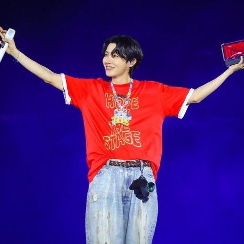 제이홉 (방탄소년단)의 비하인드 컷