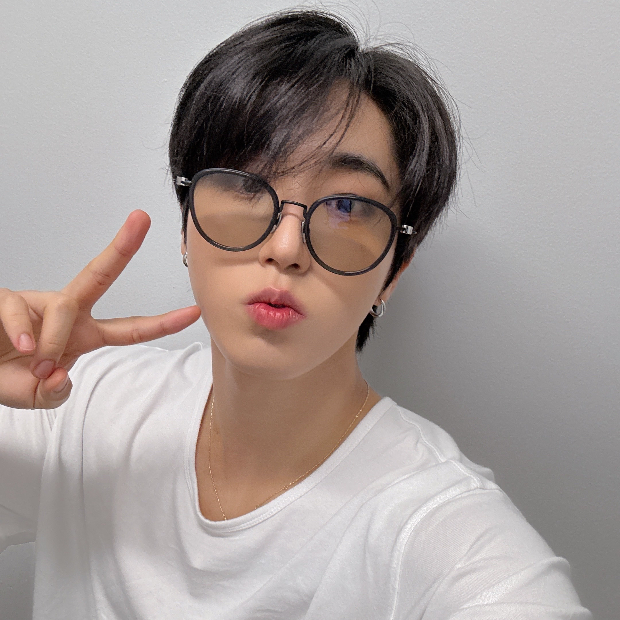Latest photo of HAN (Stray Kids)