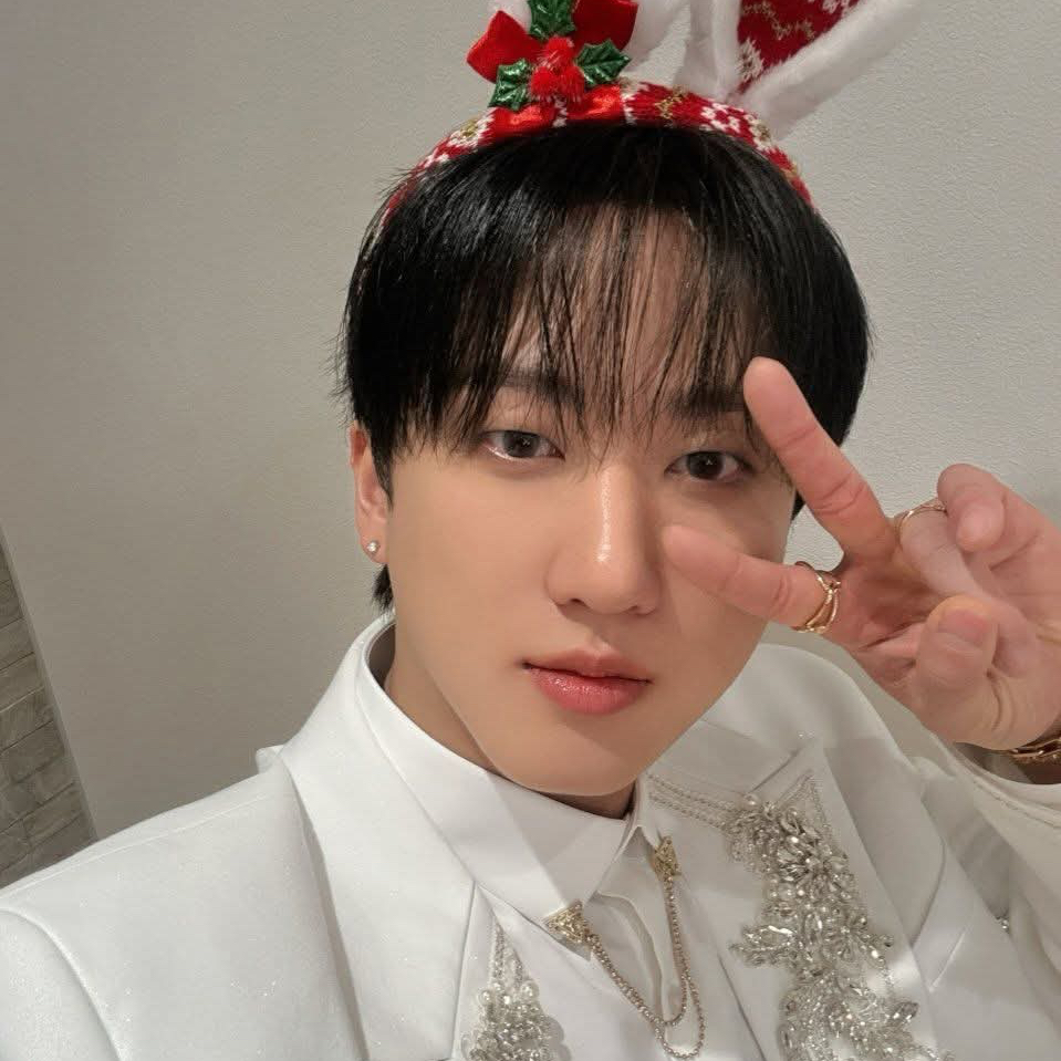 Behind-the-scenes cut of Changbin (Stray Kids)