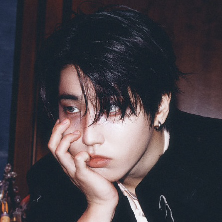 Foto terbaru HAN (Stray Kids)