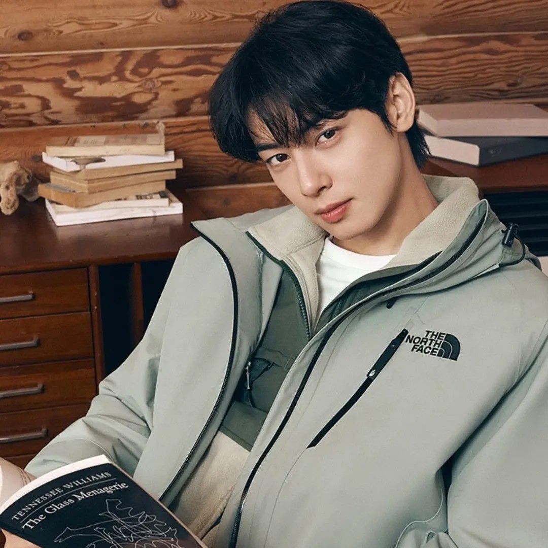 Behind-the-scenes cut of Eunwoo (ASTRO)