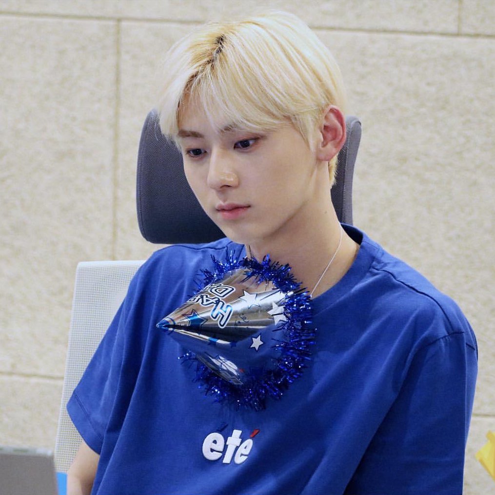 Latest photo of Hwang Minhyun