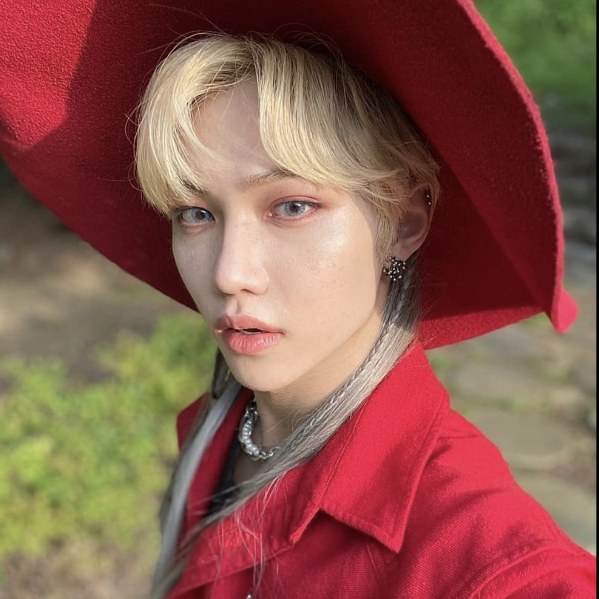 Behind-the-scenes cut of Felix (Stray Kids)