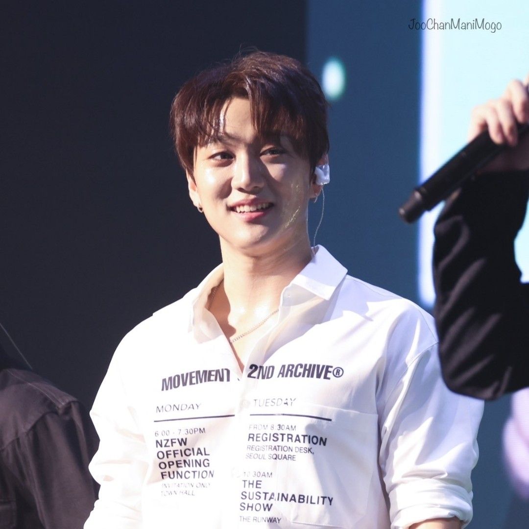 Recent activity shot of Hong Joochan (GoldenChild)