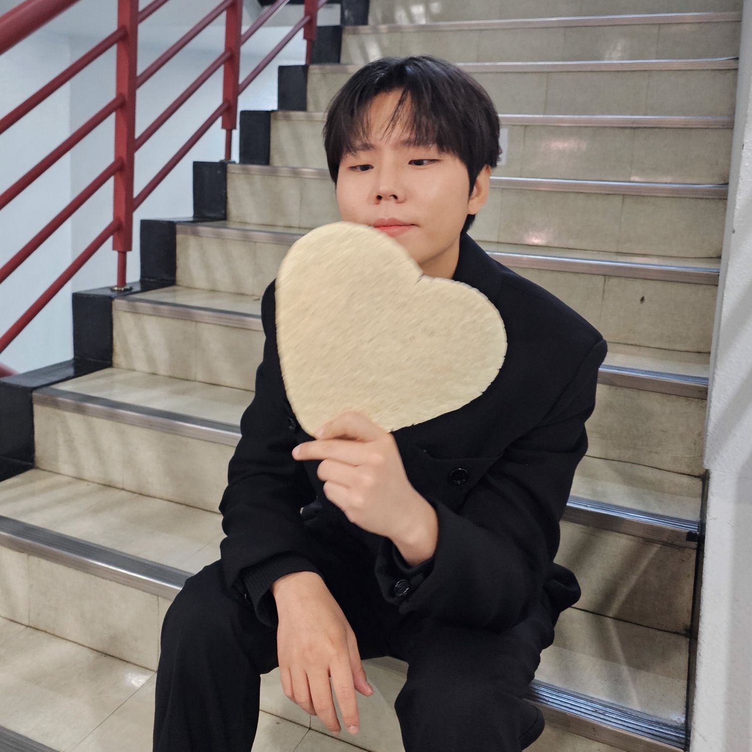 A moment captured by Jung Seunghwan's fan