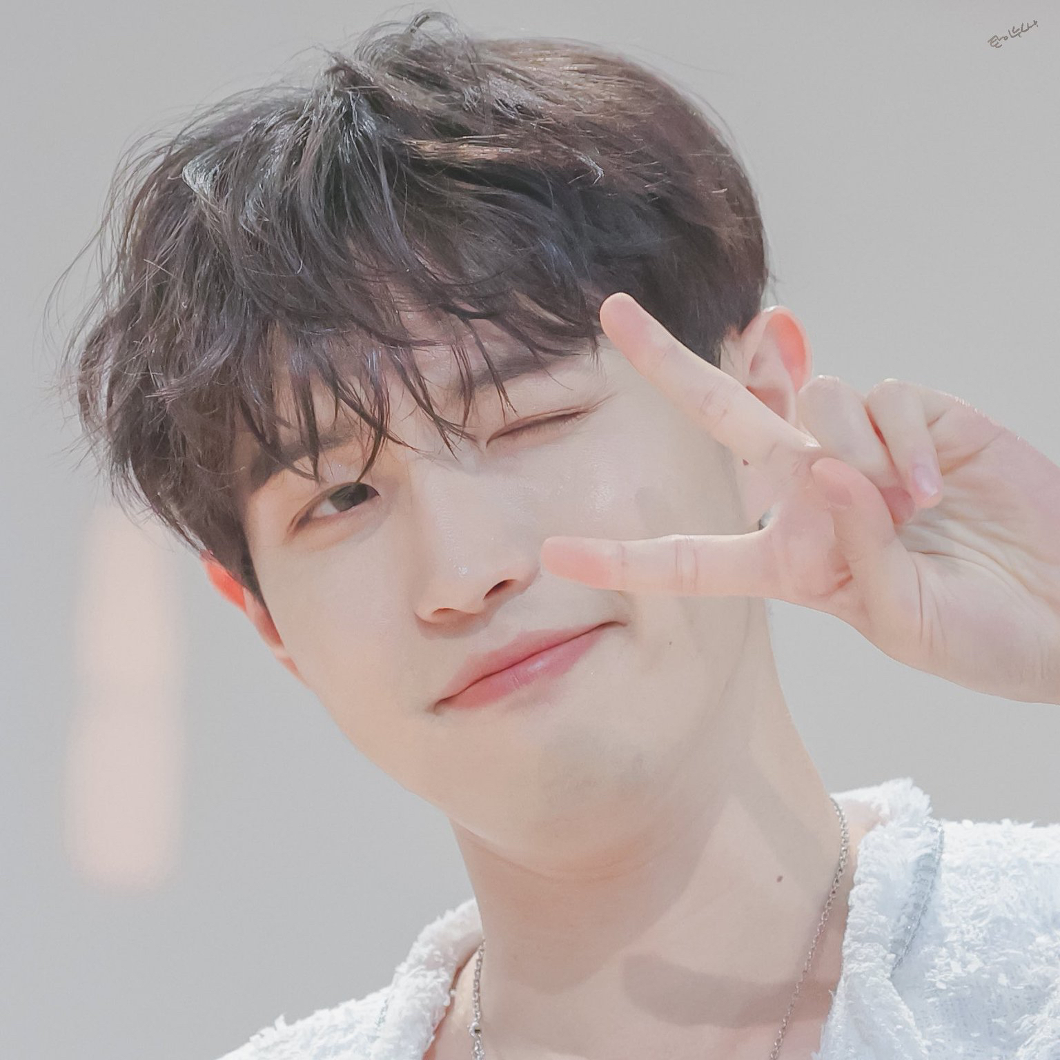 A moment captured by Kim Jaehwan's fan