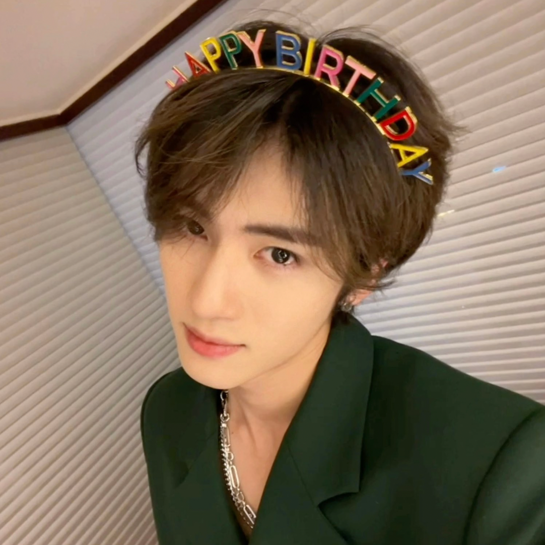 PENTAGON的最新活動照片