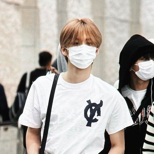 Foto aktivitas terbaru Taesan (BOYNEXTDOOR)