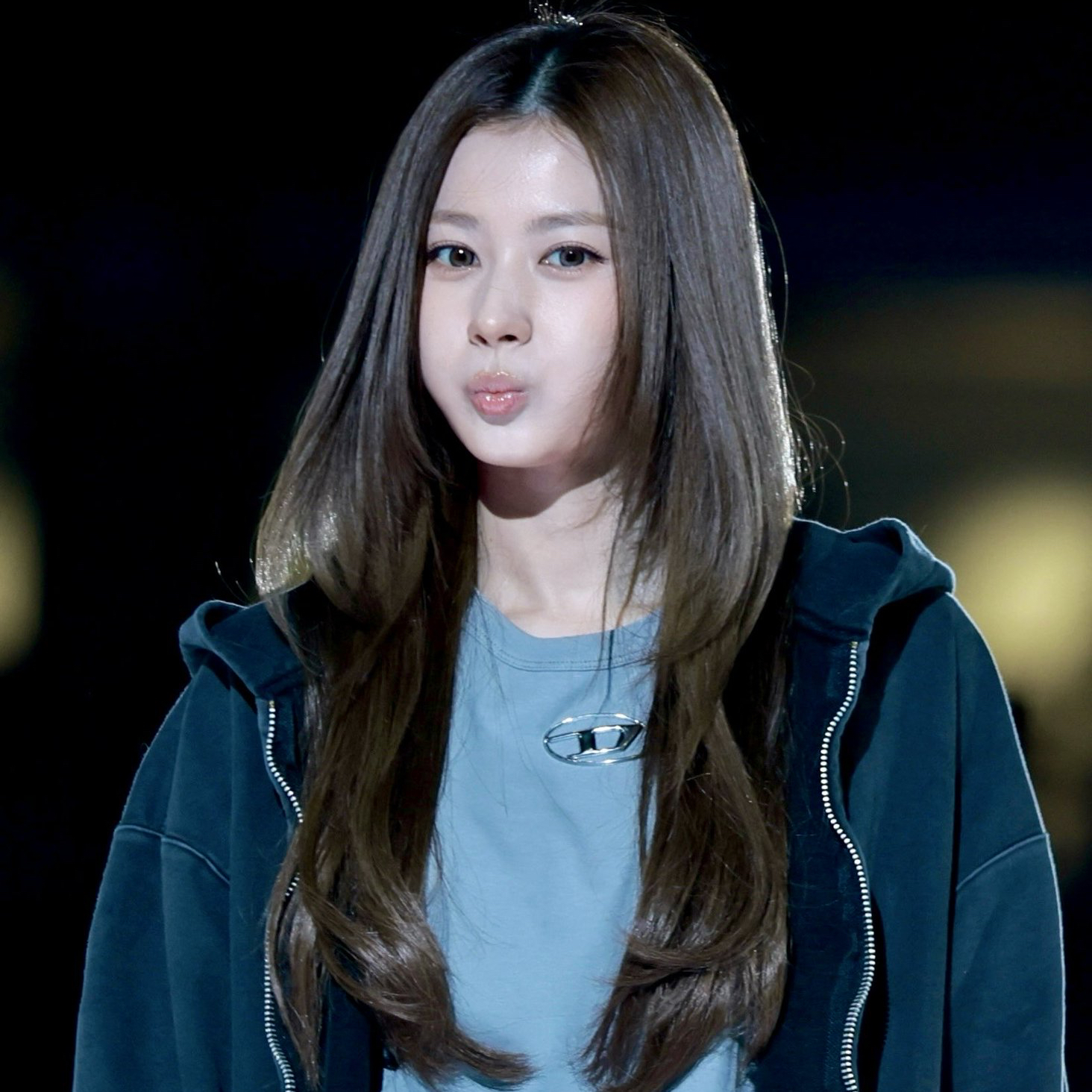 Momen yang diabadikan oleh penggemar Sana (TWICE)