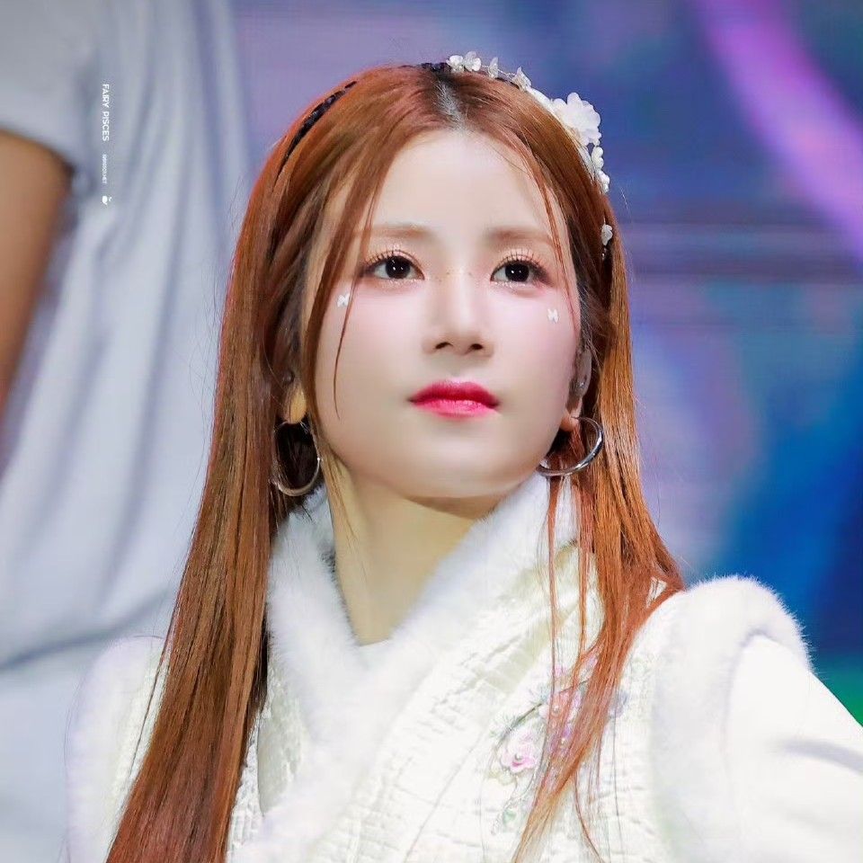 朴初珑 (Apink)粉丝拍下的瞬间
