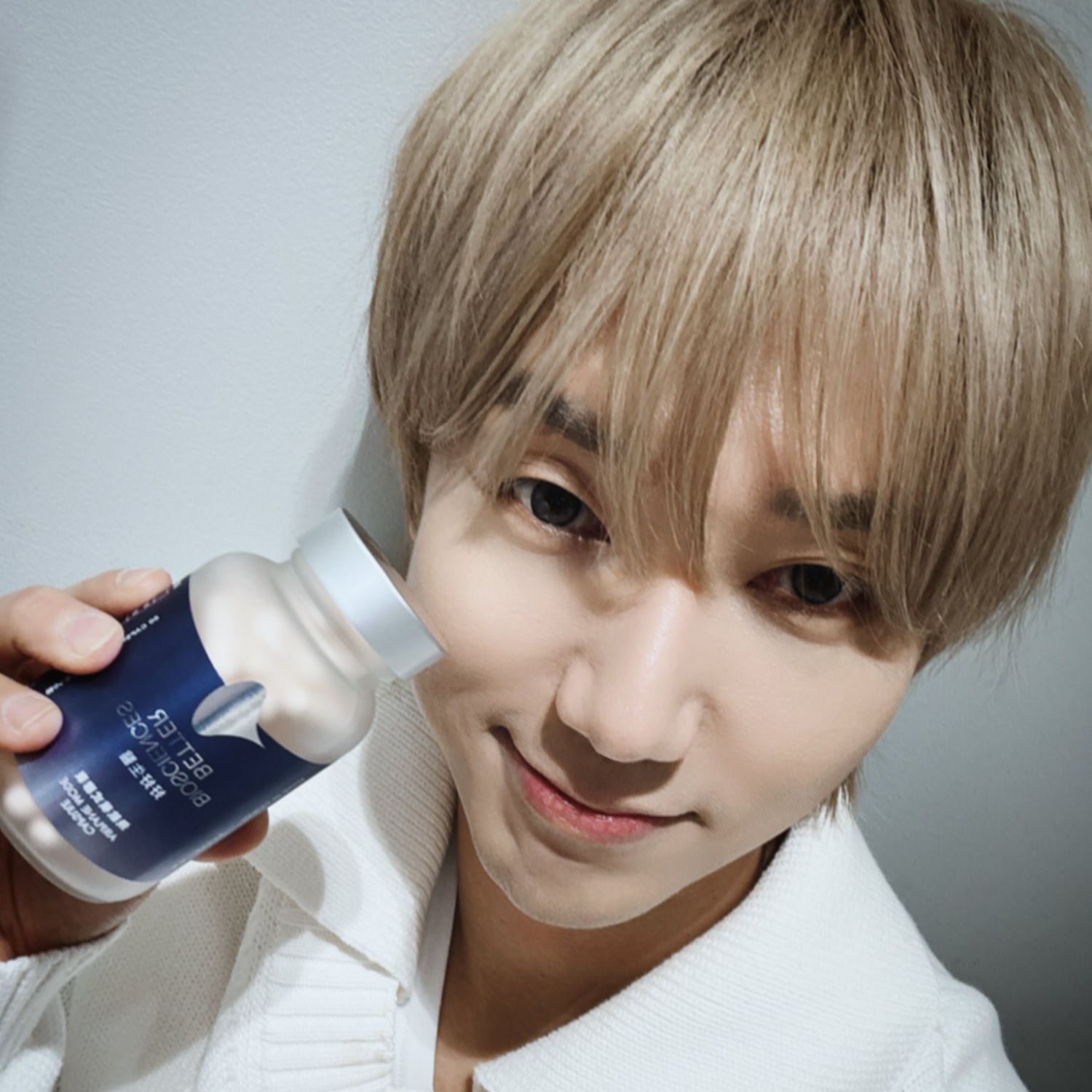 Behind-the-scenes cut of Super Junior