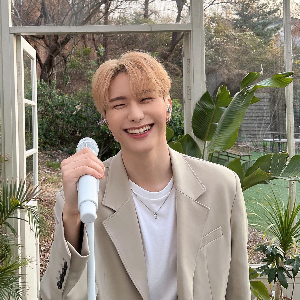 A moment captured by Kang Seungsik (VICTON)'s fan