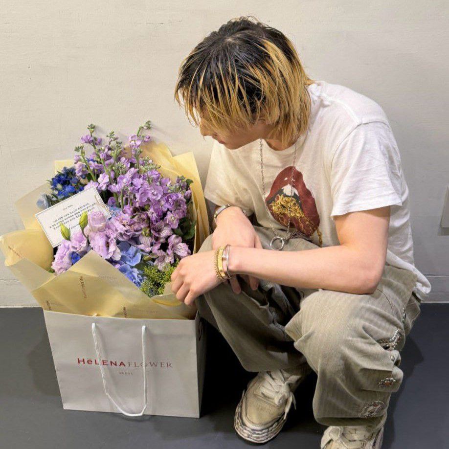 A moment captured by Hyunjin (Stray Kids)'s fan