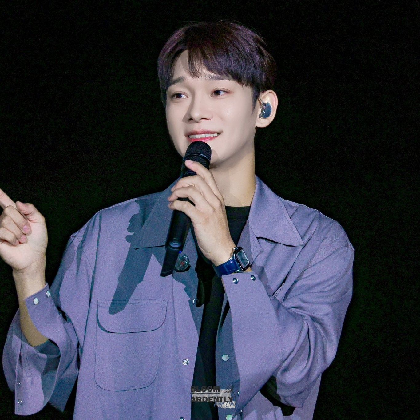 A moment captured by Chen (EXO)'s fan