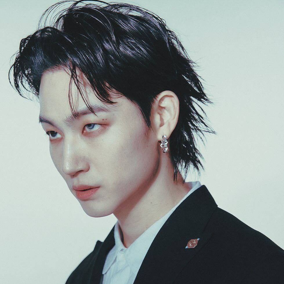 Latest photo of JAY B (GOT7)