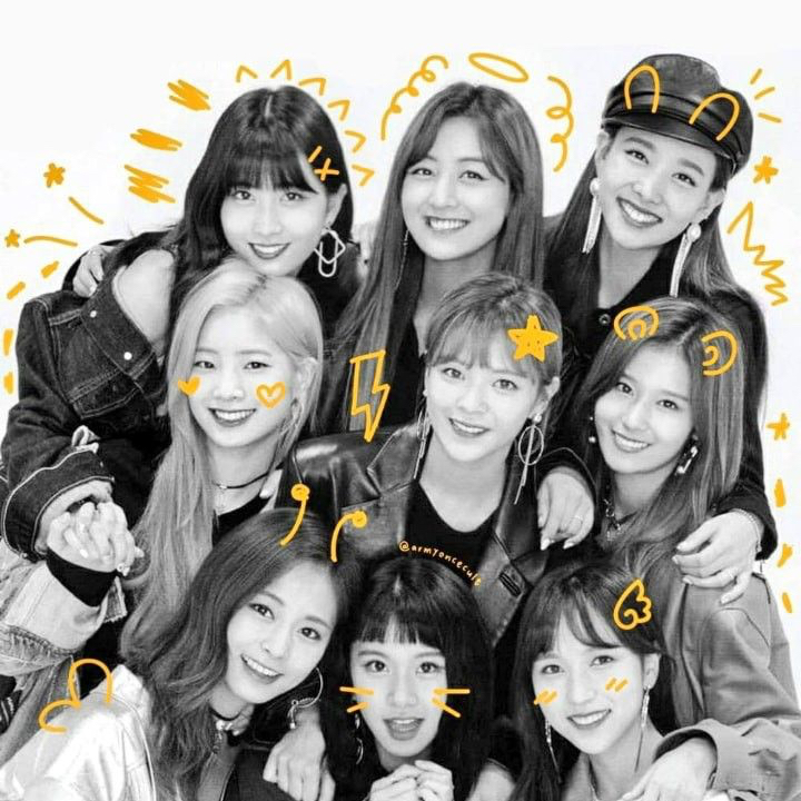 TWICE의 최신 사진