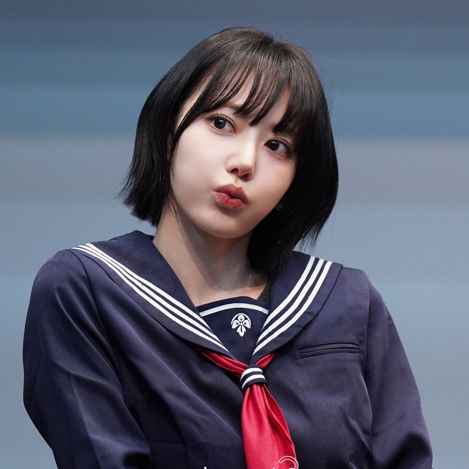 Behind-the-scenes cut of Sakura (LE SSERAFIM)