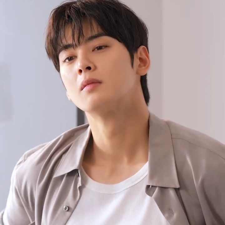 A moment captured by Eunwoo (ASTRO)'s fan