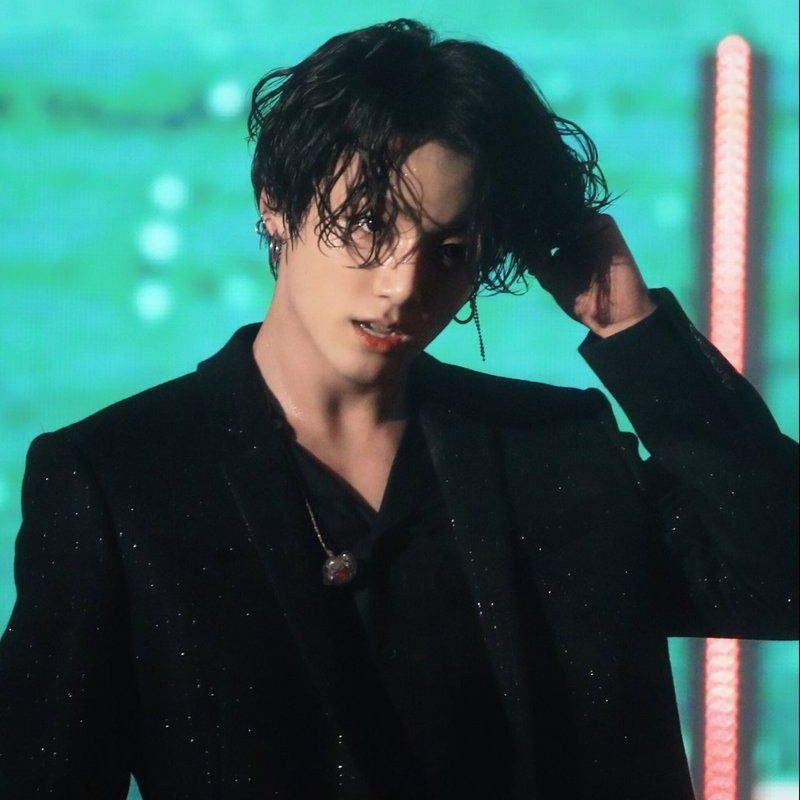 Latest photo of Jungkook (BTS)