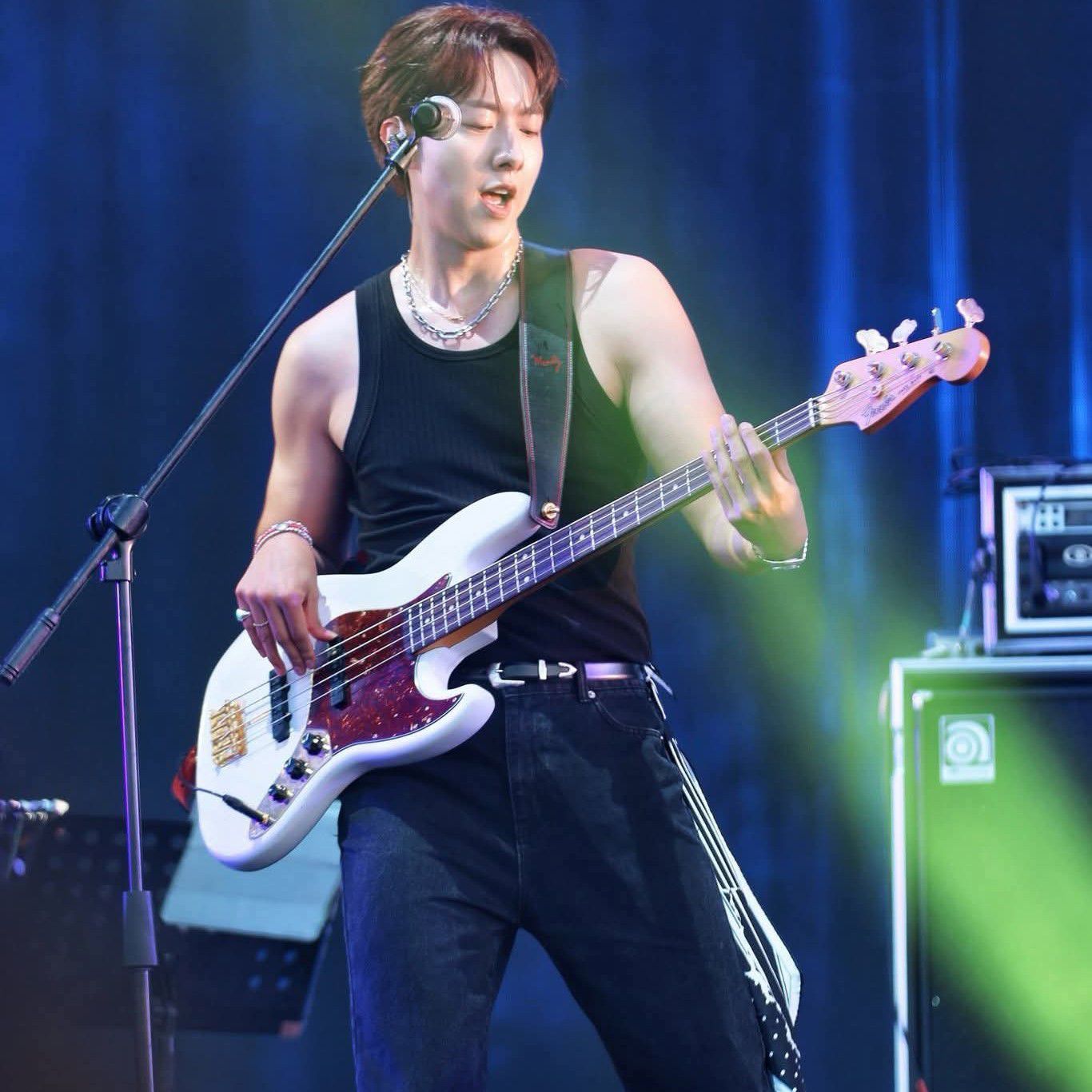 Recent activity shot of CNBLUE