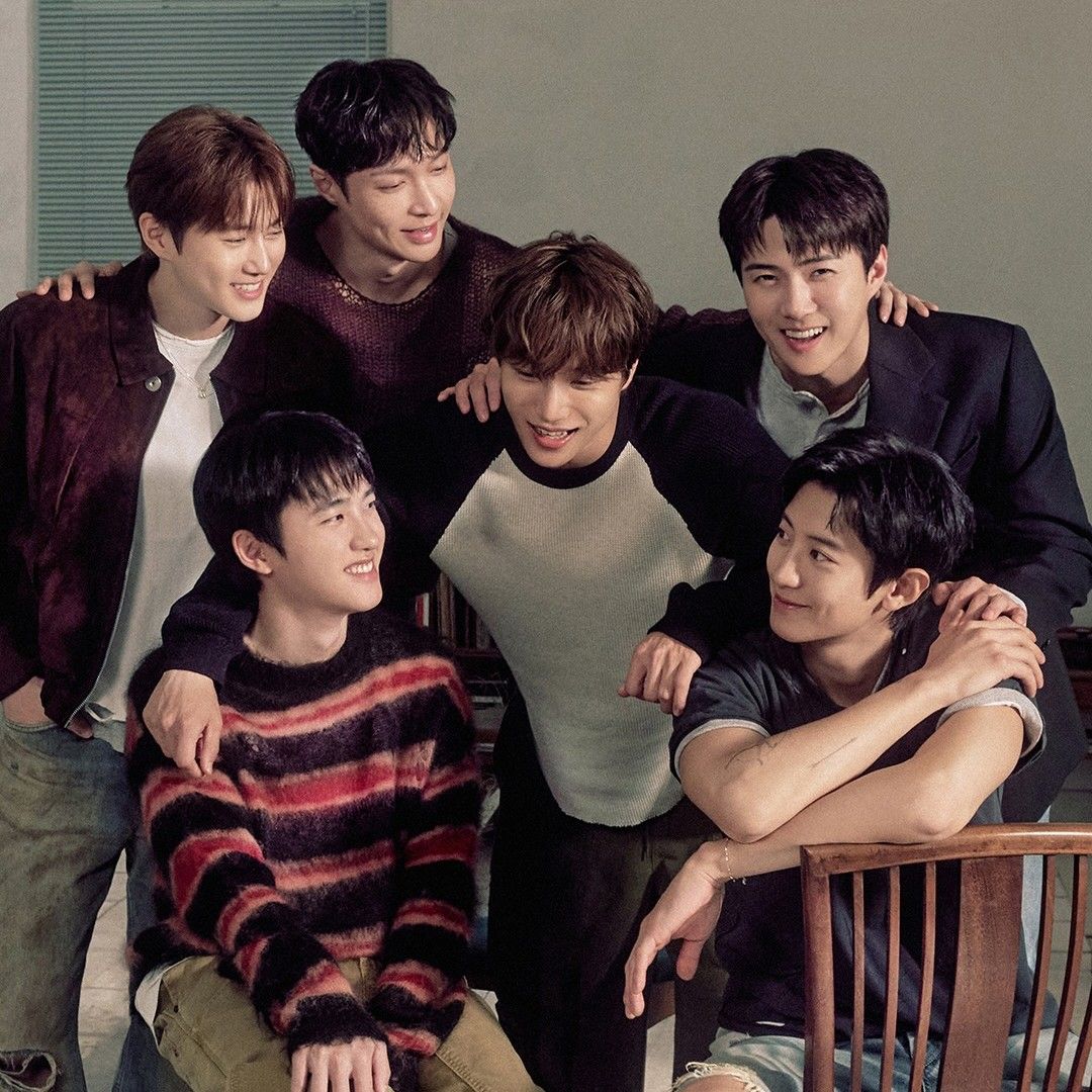 Foto aktivitas terbaru EXO
