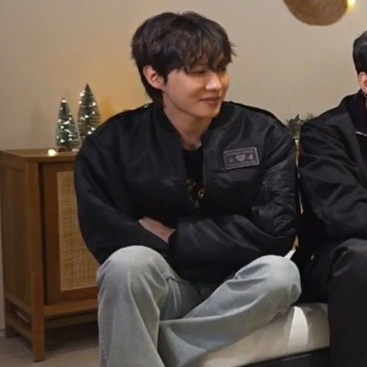 Potret di balik layar j-hope (BTS)