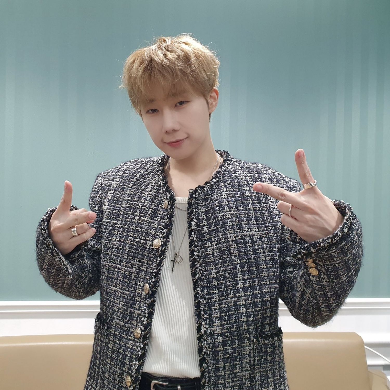 Behind-the-scenes cut of Sungkyu (INFINITE)