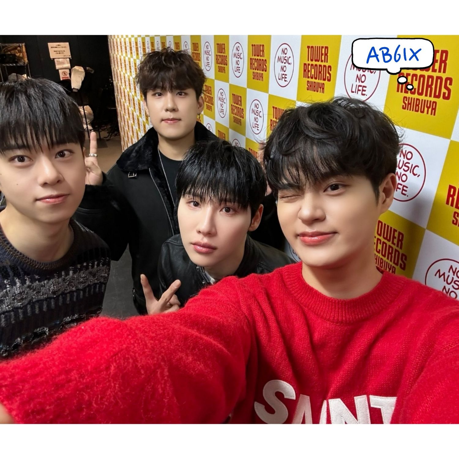 A moment captured by AB6IX's fan
