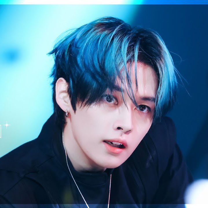 Lee Know (Stray Kids)的幕后花絮