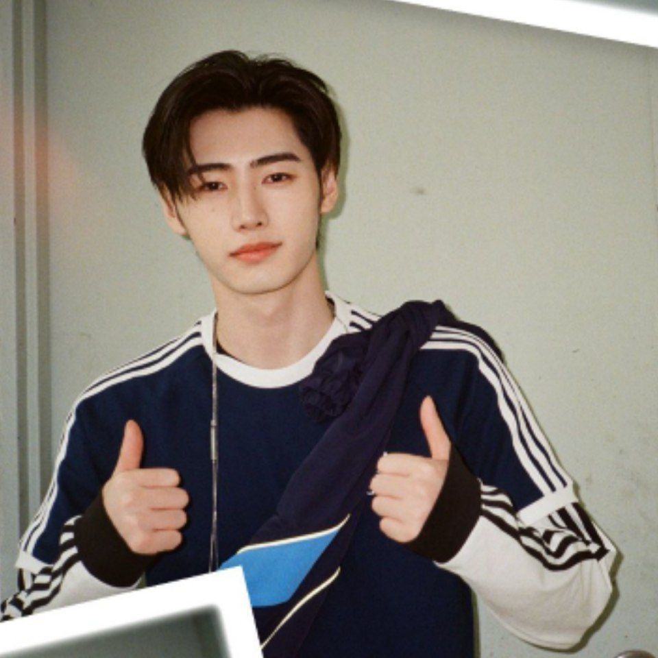 成訓 (ENHYPEN)的幕後花絮