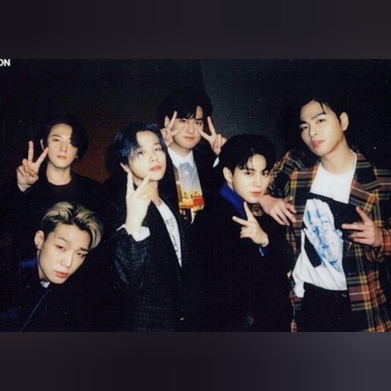Behind-the-scenes cut of iKON