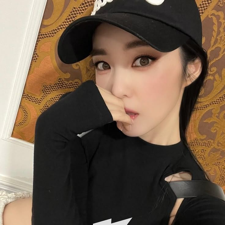 Latest photo of Irene (Red Velvet)