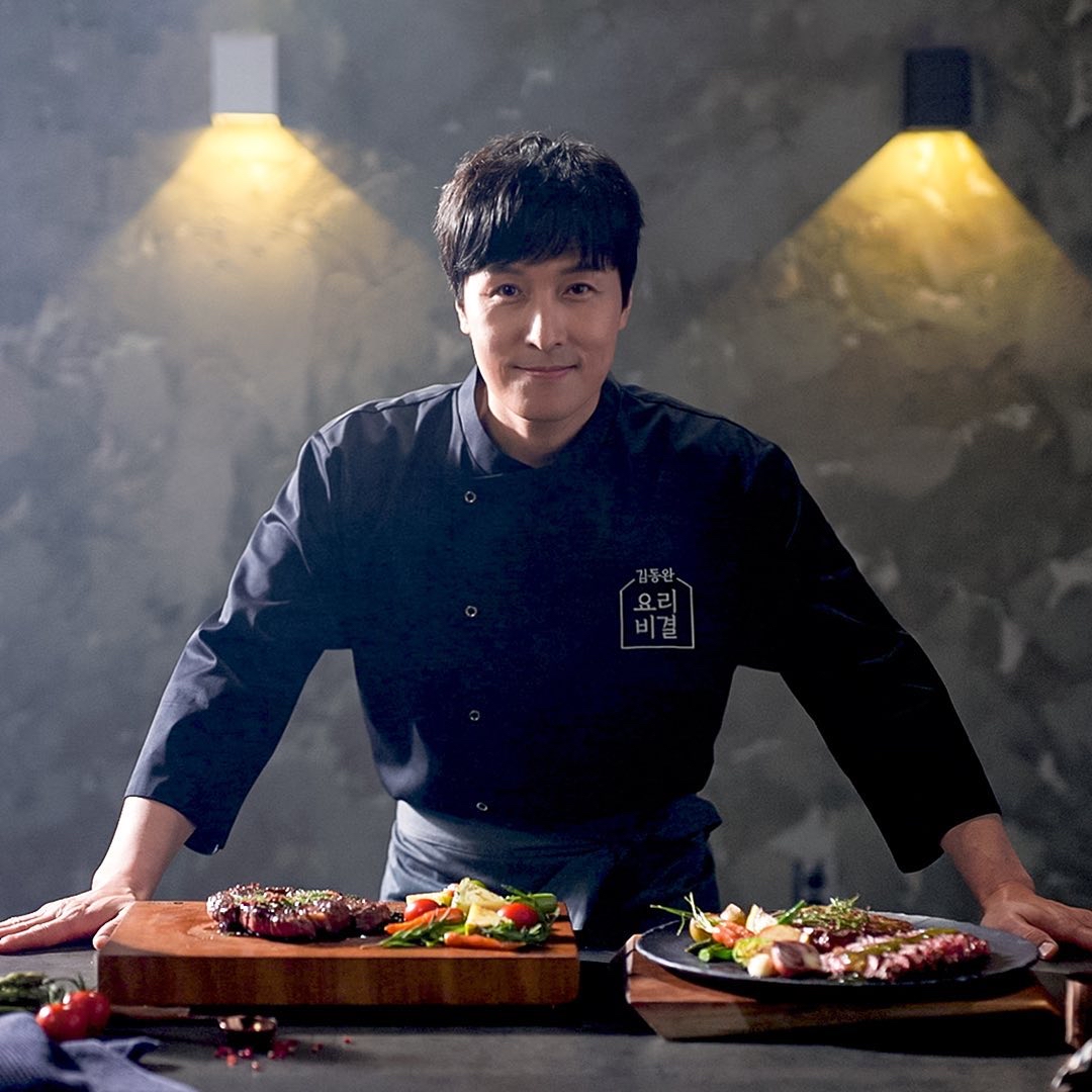 Behind-the-scenes cut of Kim Dongwan (SHINHWA)