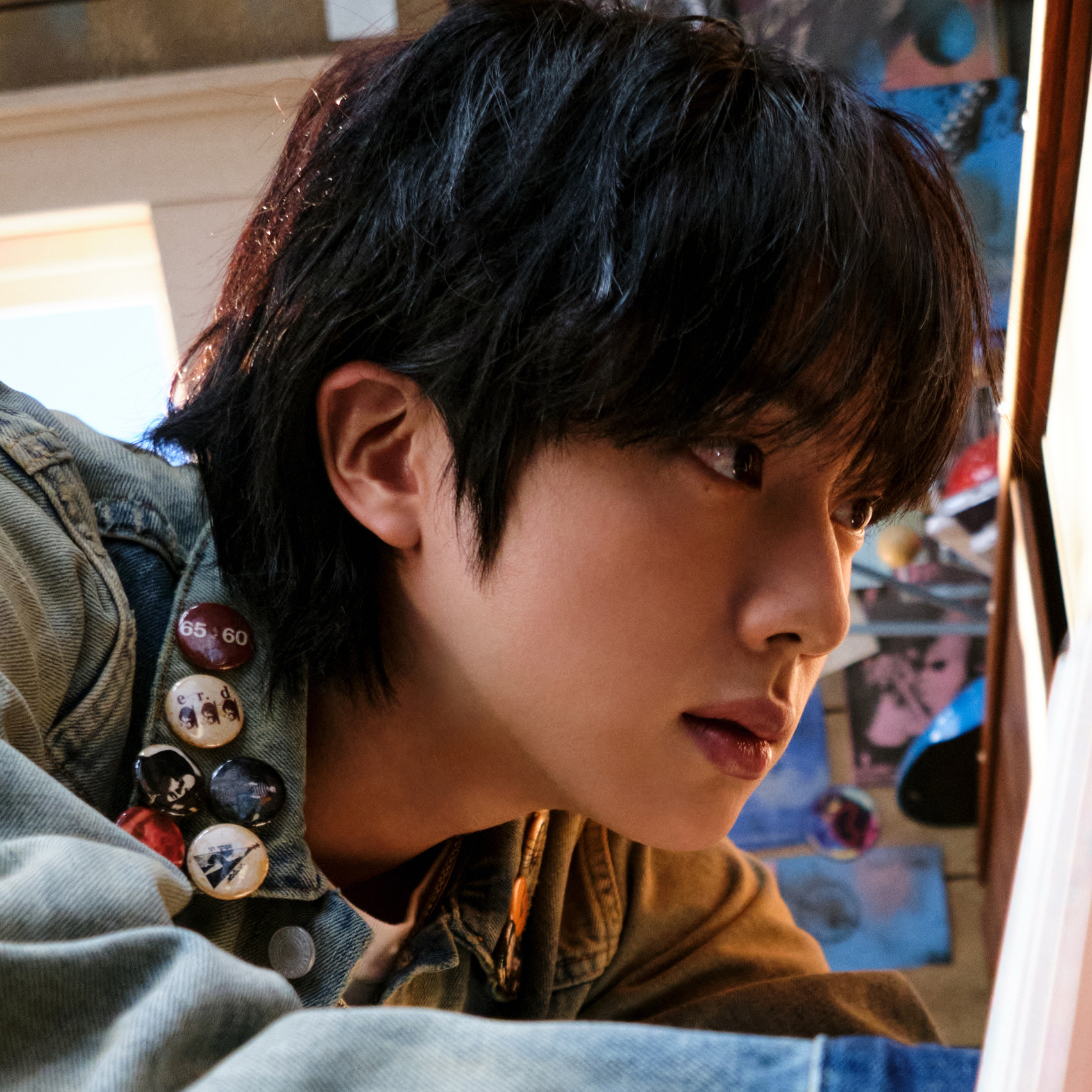 Behind-the-scenes cut of Jin (BTS)