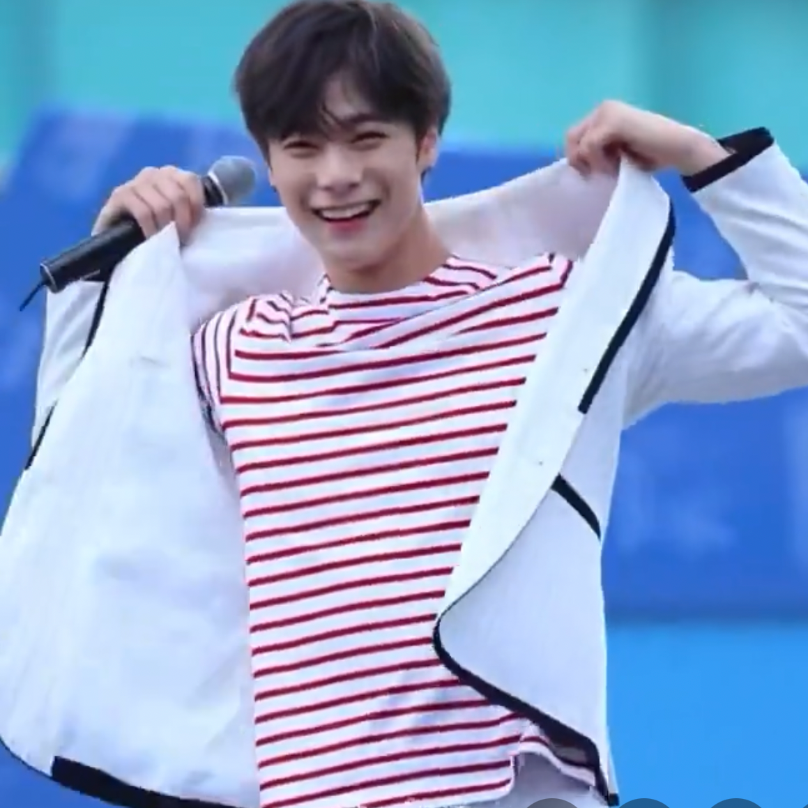 Behind-the-scenes cut of Moonbin (ASTRO)