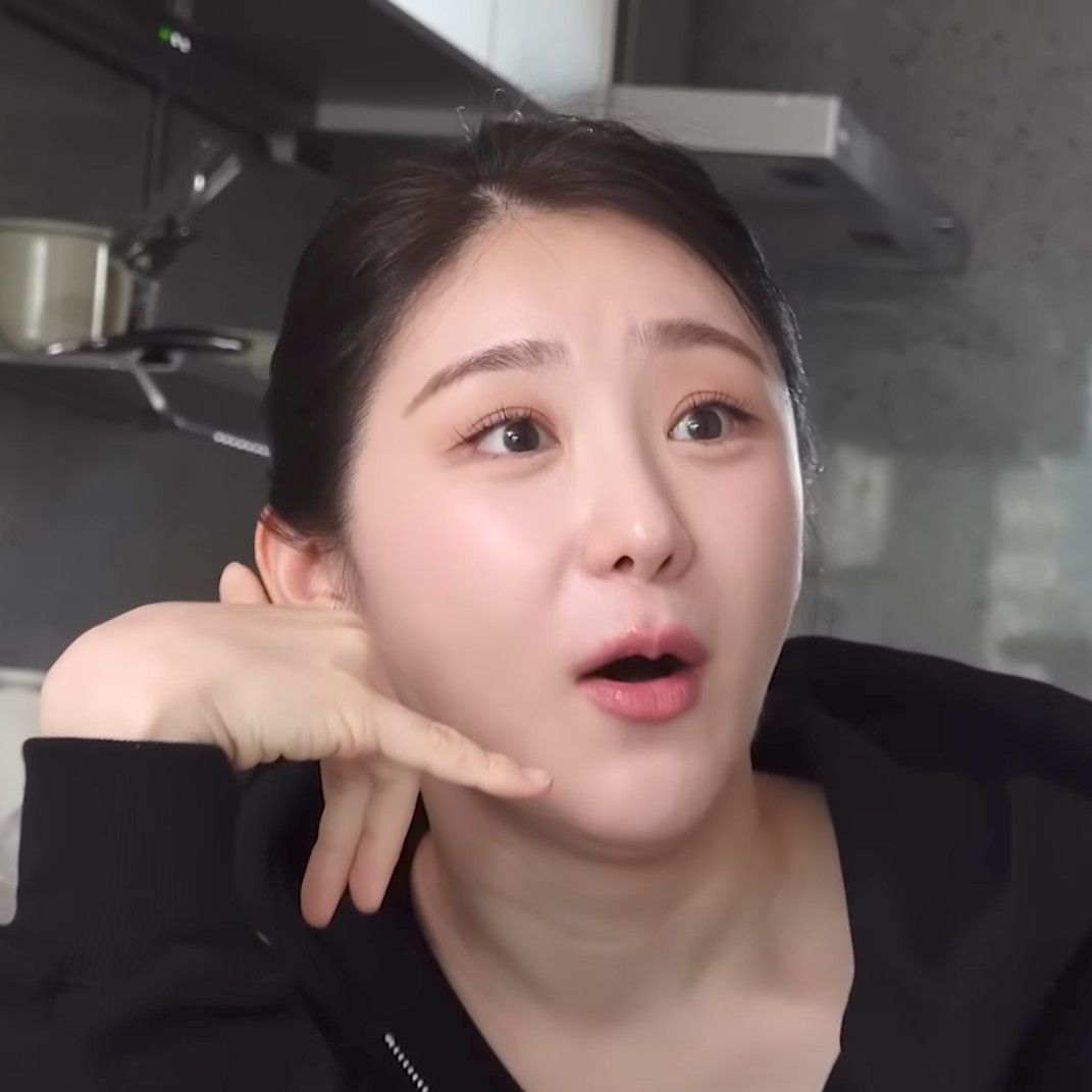 이채연의 비하인드 컷