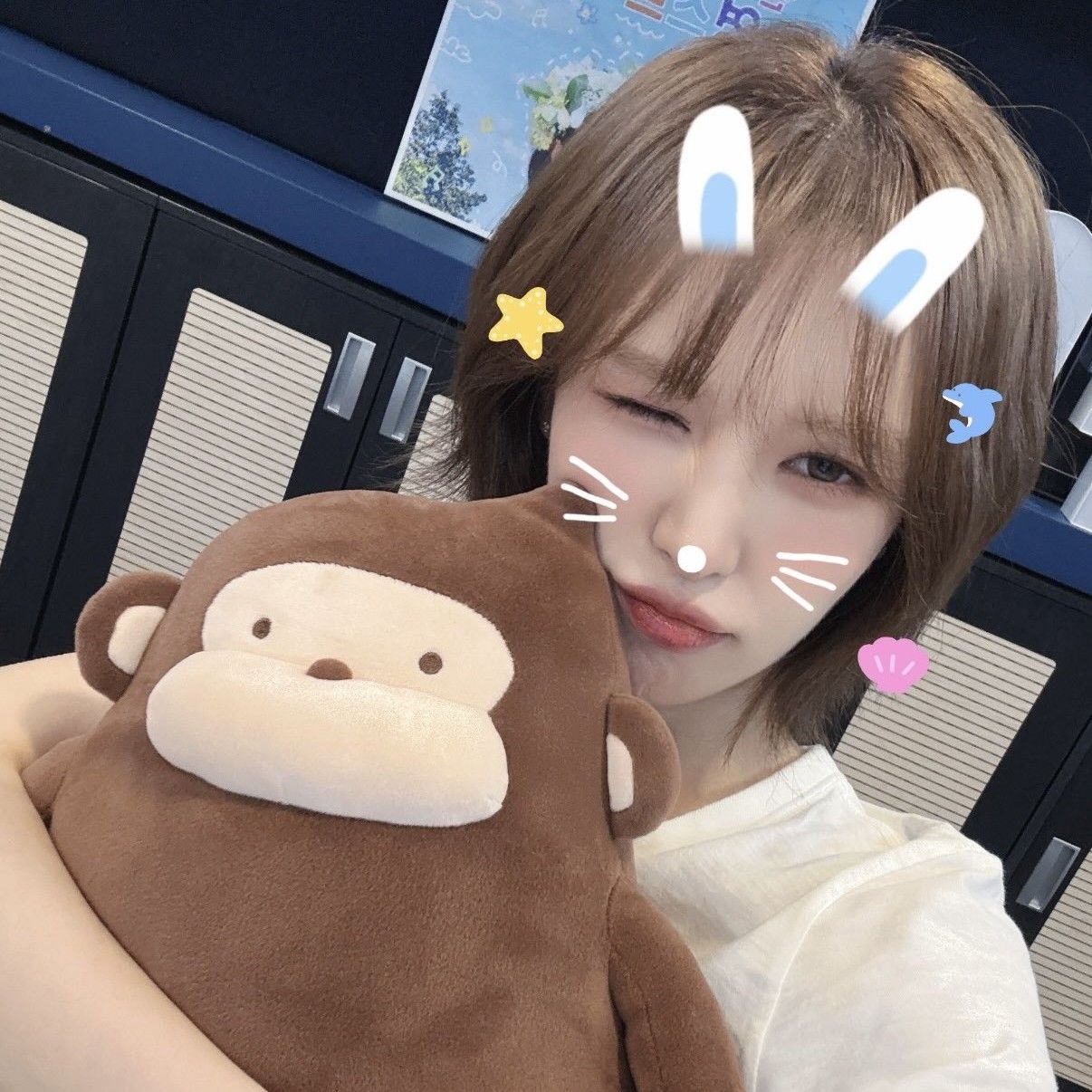 Behind-the-scenes cut of Wendy (Red Velvet)