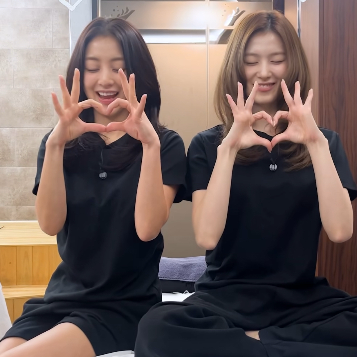 志效 (TWICE)的幕後花絮