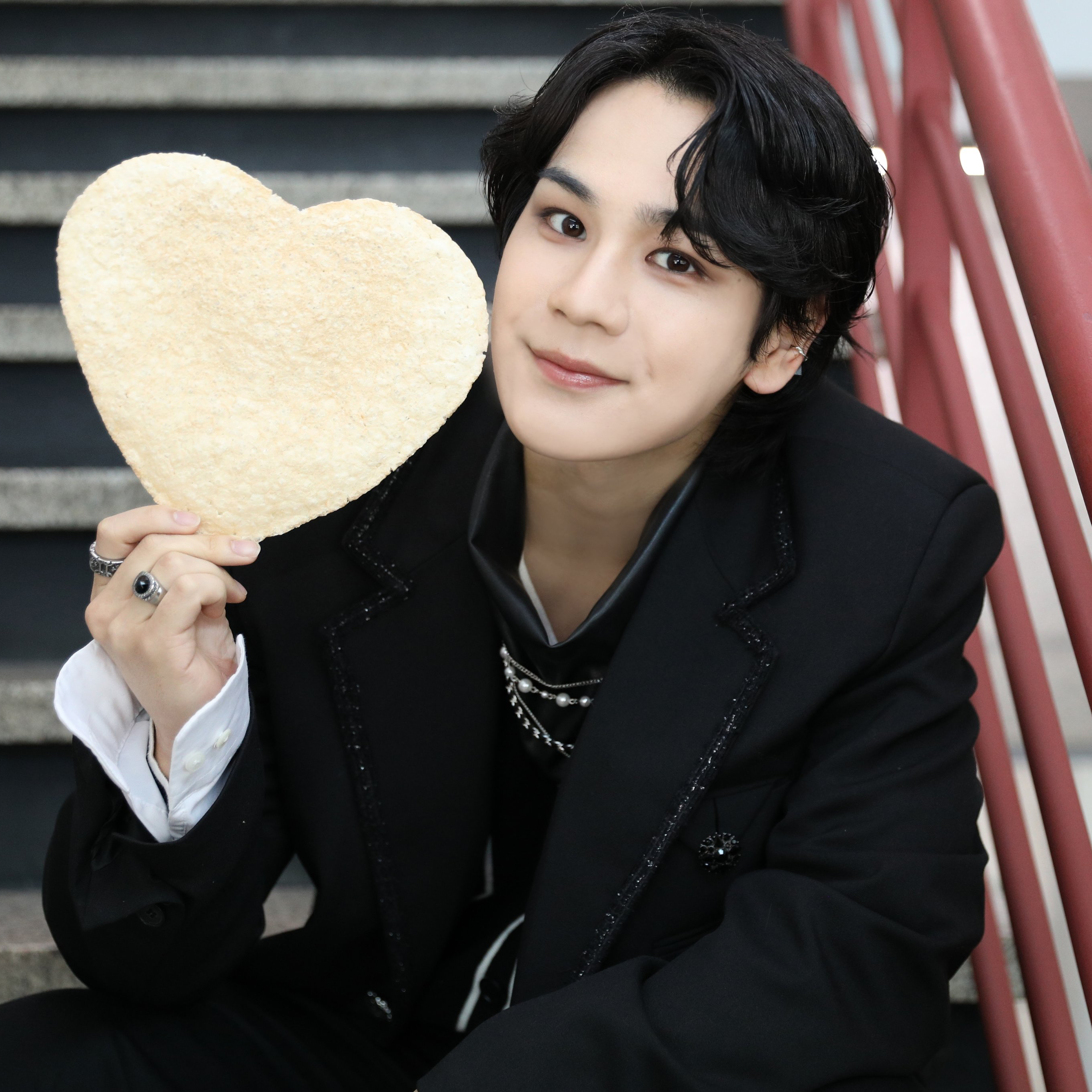 Behind-the-scenes cut of Mamehara Issei (JO1)