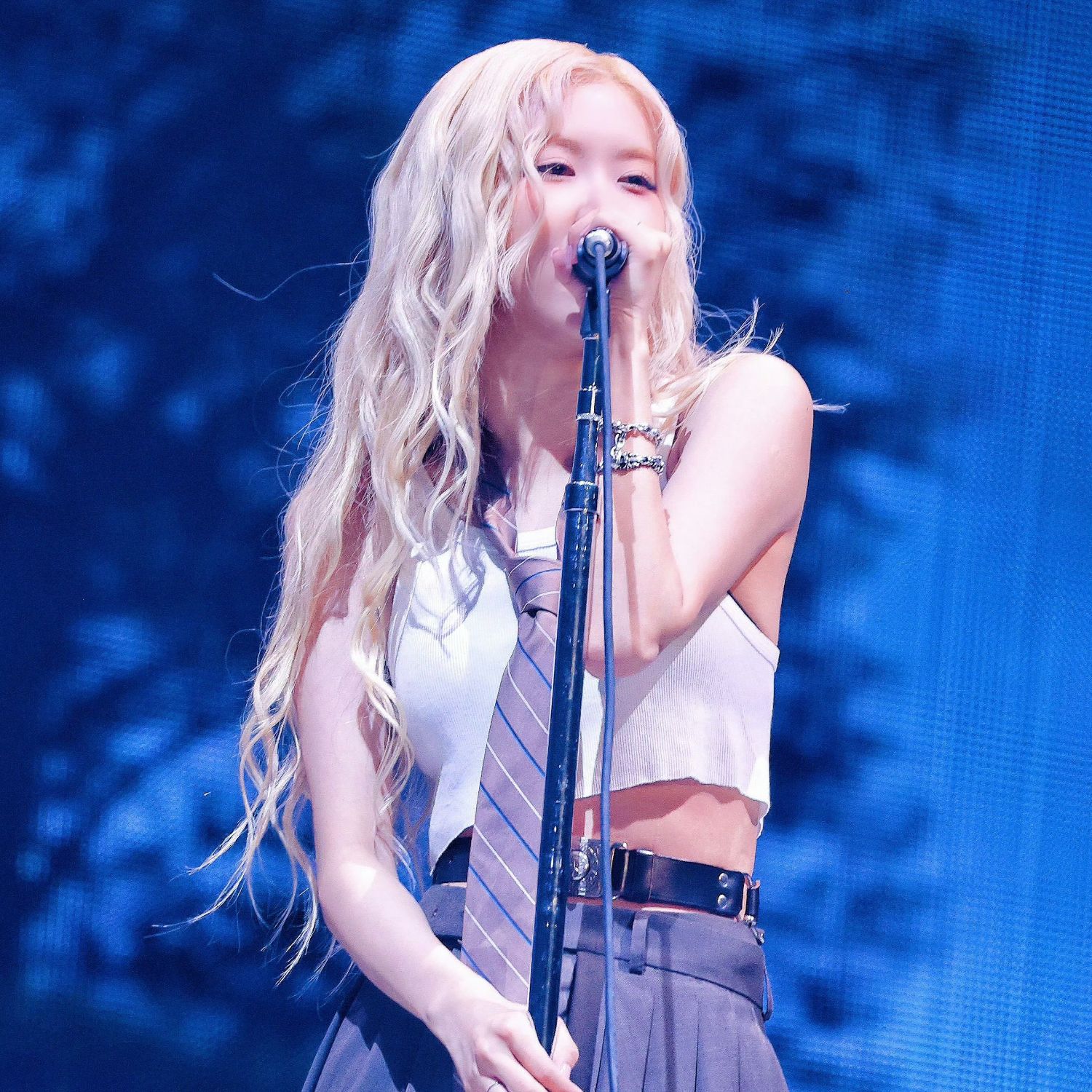 로제 (BLACKPINK)의 최신 사진