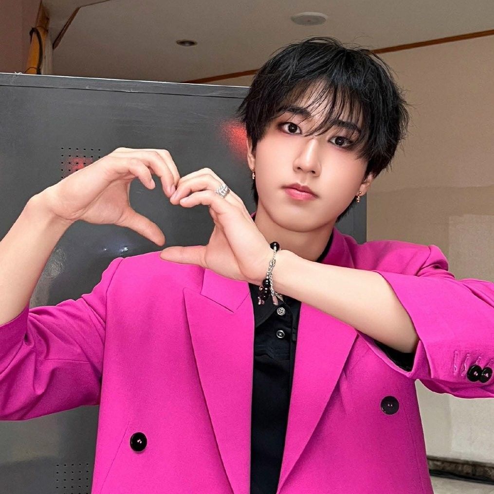 Recent activity shot of Stray Kids