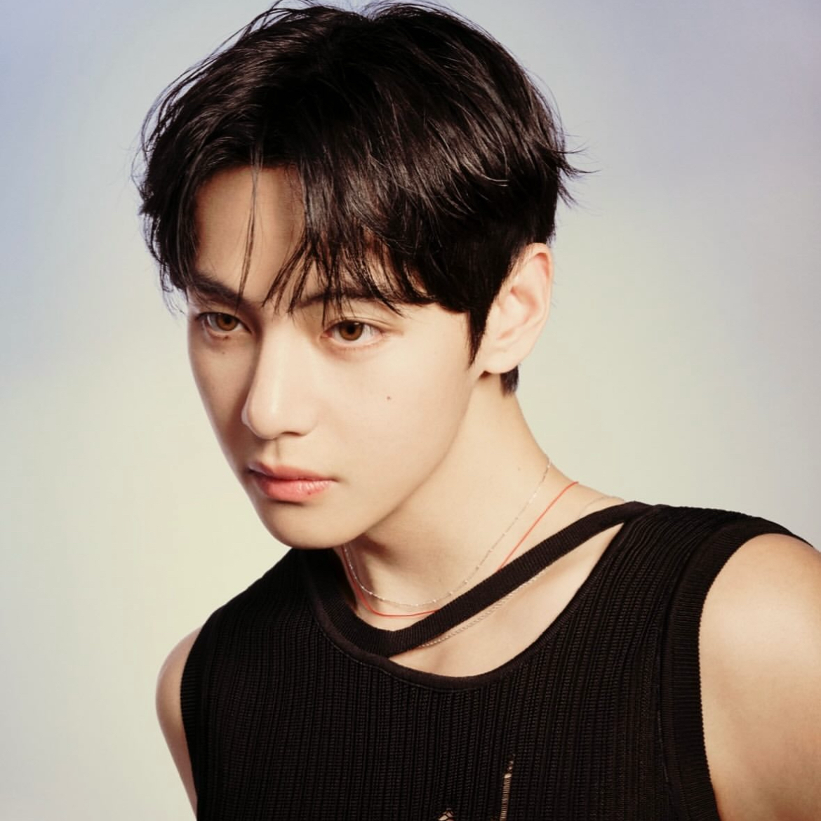 뷔 (방탄소년단)의 비하인드 컷