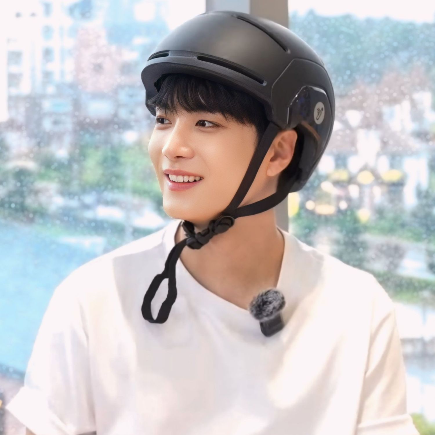 Recent activity shot of Kim Jonghyeon
