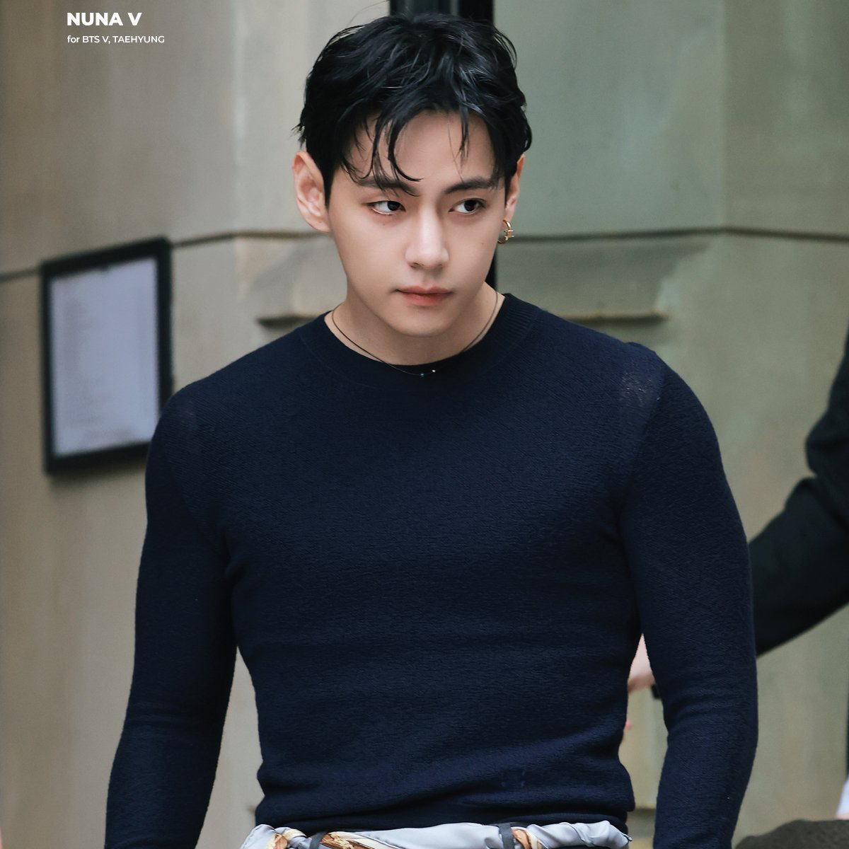 Latest photo of V (BTS)